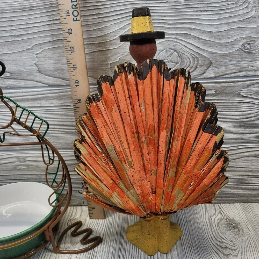LTD Commodities Thanksgiving Turkey Decor Set Brown Green Wire Dish and Figurine